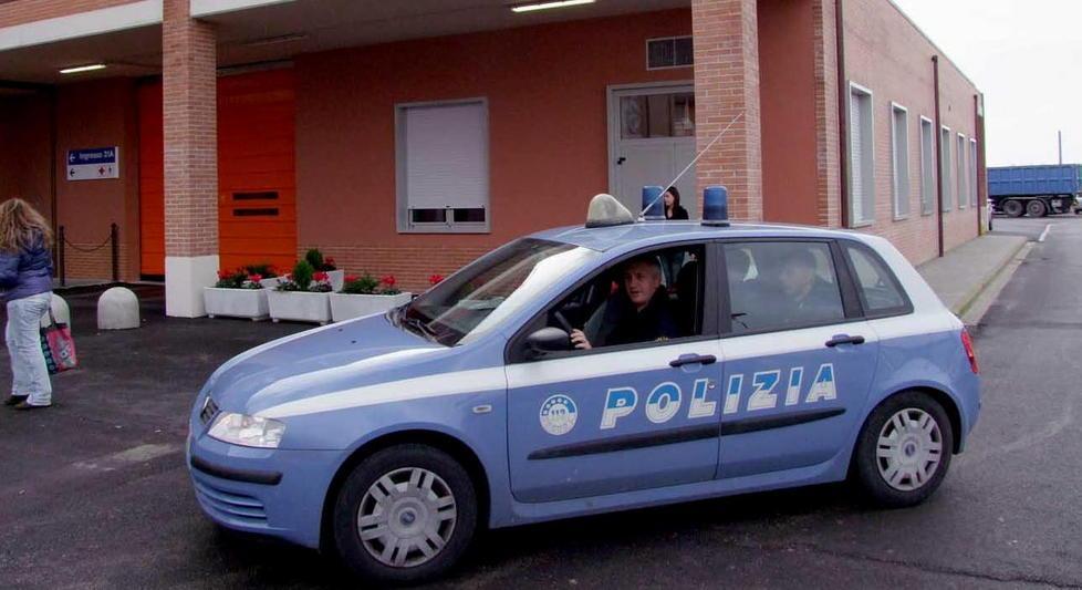 Assedio al pronto soccorso dopo la lite con accoltellati 