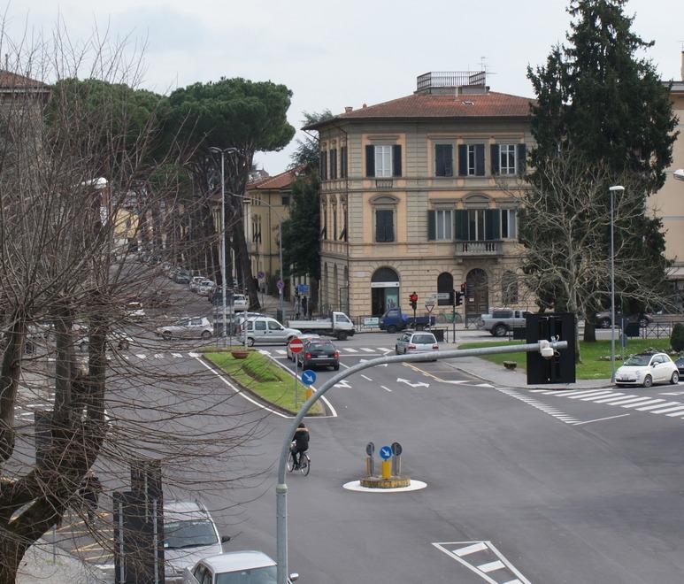 Passi in avanti per la rotonda a Porta Elisa