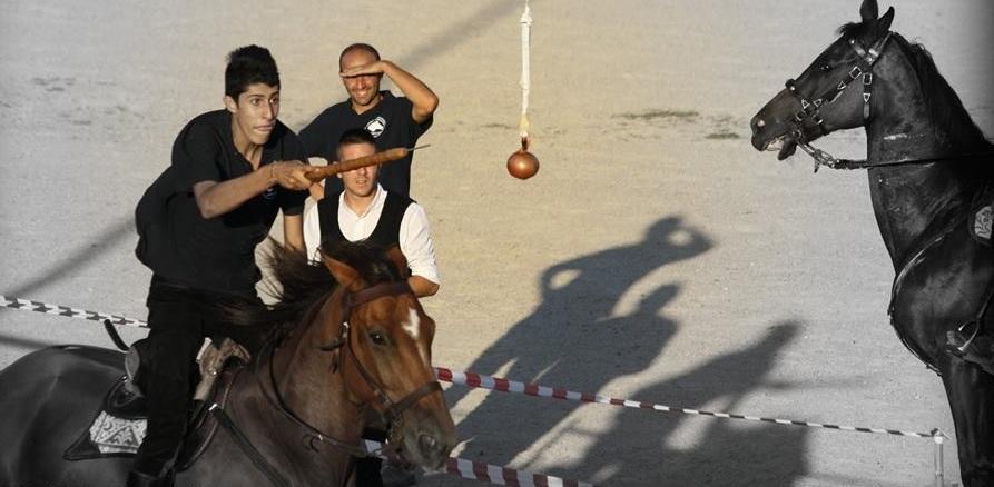 Al Palio della Cipolla tripletta di Marras 