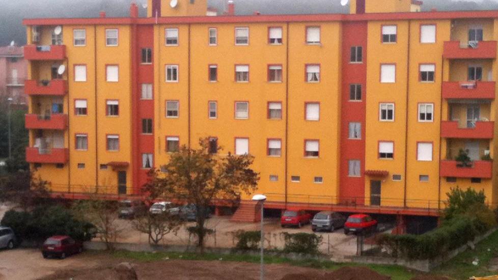 Caduta calcinacci, esposto alla Procura