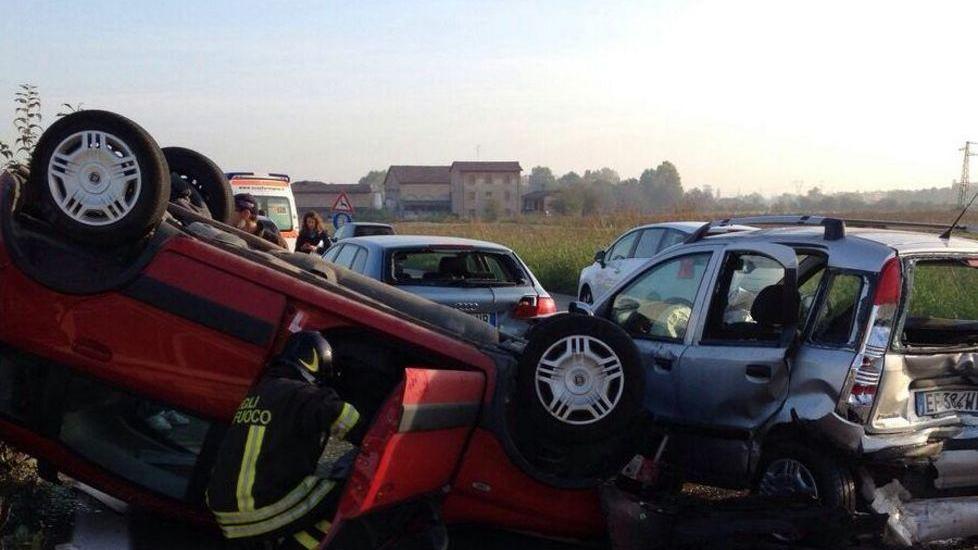 Schianto in tangenziale, traffico in tilt