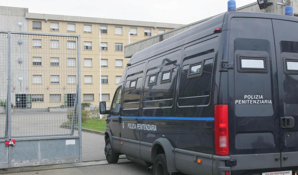 Droga nella cella di due detenuti 