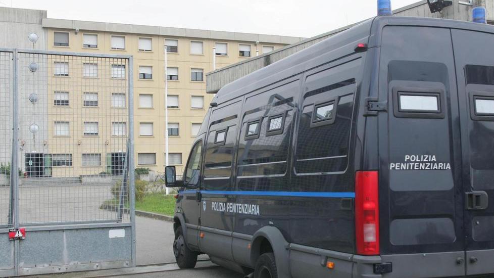 Droga nella cella di due detenuti