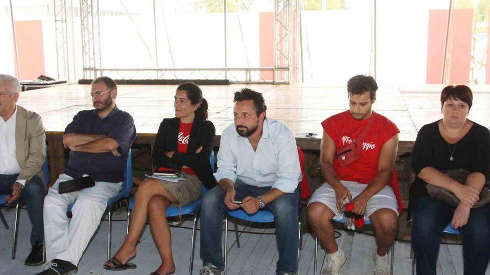 Festareggio, Fiaccadori lascia