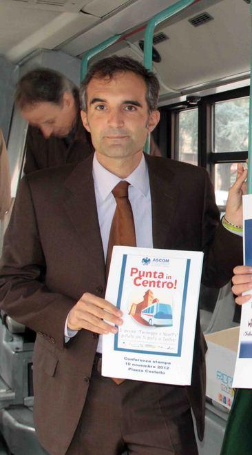 Autobus sovraffollati, si corre ai ripari 