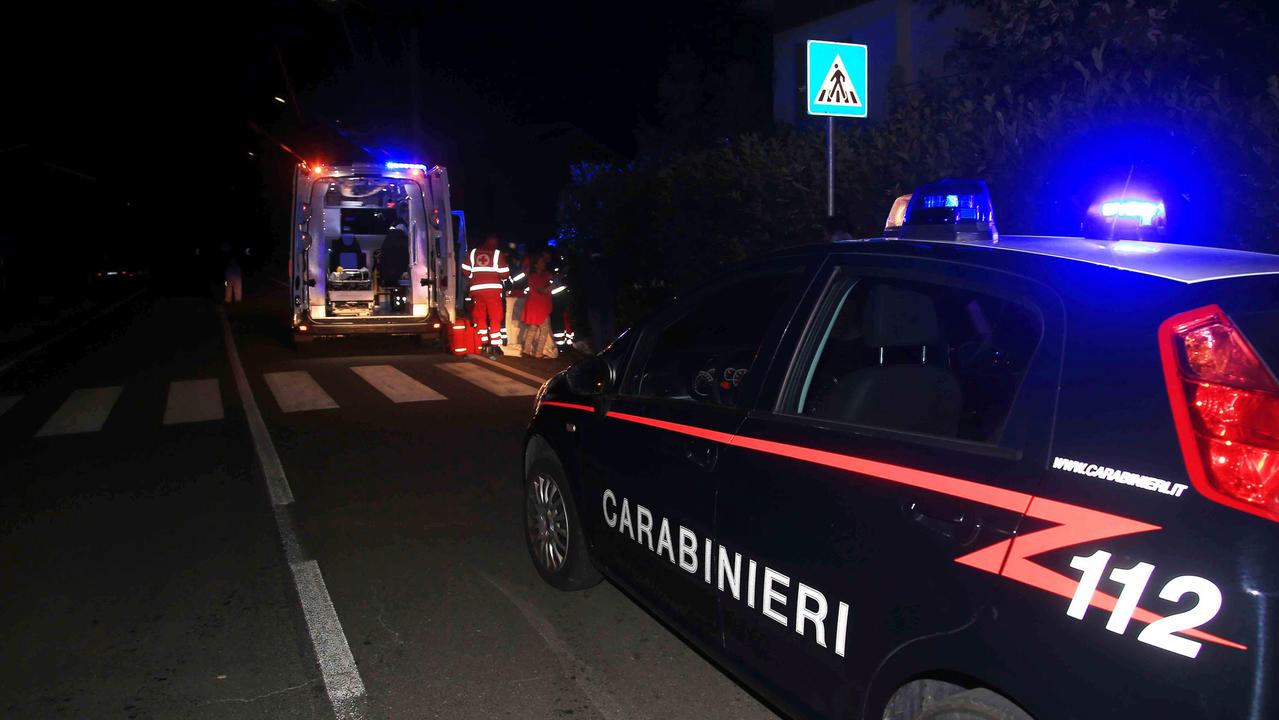 Donna investita e uccisa da un'auto pirata a Bagnolo