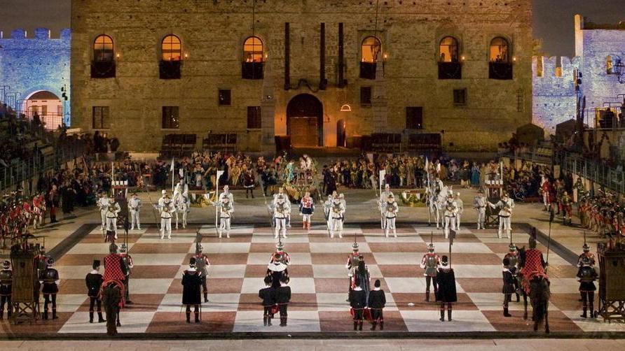 E il palio si giocherà a... scacchi viventi