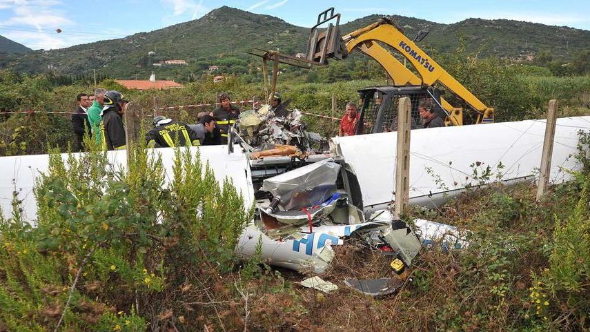 «Oddio», poi lo schianto ma è giallo su chi pilotasse