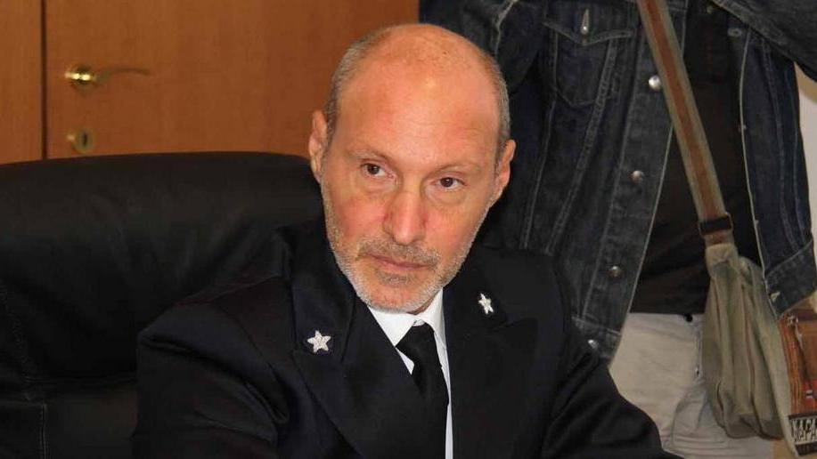De Falco trasferito: «Sono amareggiato»