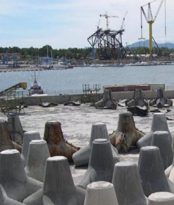 Nuove regole per la pesca in porto 