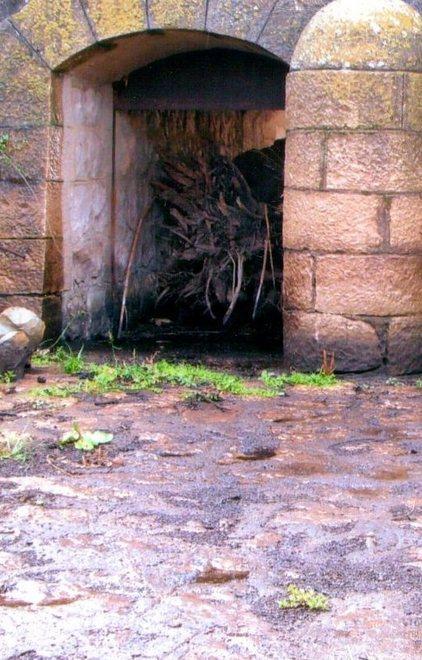 Ponte ostruito dalla piena 