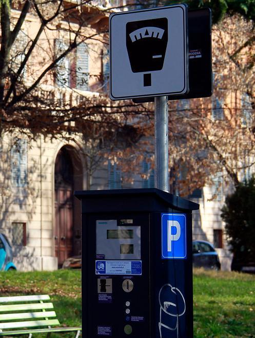 «Adesso meno strisce blu e più dischi orari» 