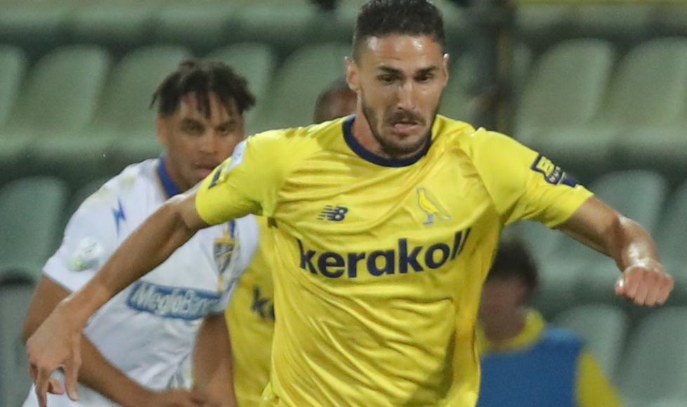 Modena Calcio La Formula Per L addio Di Azzi Rinnovo Prestito Poi 