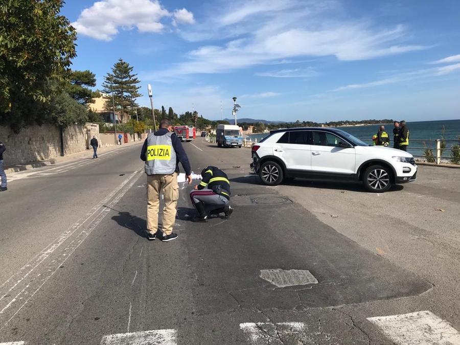 Quartu, auto urta un maxi scooter: perde la vita un uomo di 56 anni ...