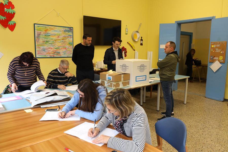 comunali-cala-l-affluenza-a-pescia-e-ponte-buggianese-il-tirreno