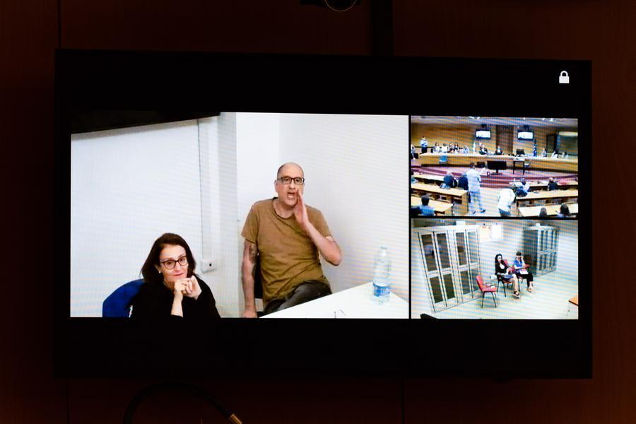 Alfredo Cospito, pena ridotta a 23 anni per l’attentato alla caserma