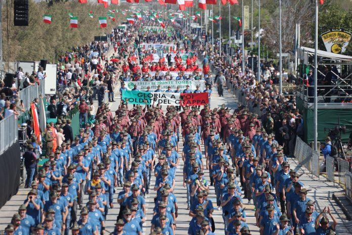 Veneto Mila Euro Per Il Raduno Degli Alpini Che Torna A Vicenza Dopo Anni Il Tirreno