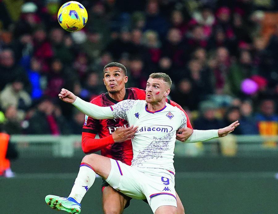 Milan Fiorentina 1 0 Il Diavolo Piega La Viola Il Tirreno