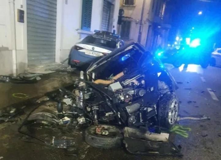 Prato, Quattro Feriti Nello Scontro Tra Una Volante Della Polizia E Una ...