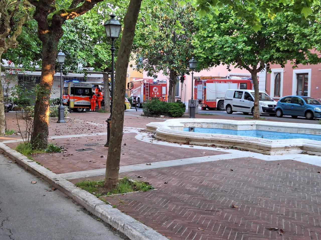 https://api-sites-prd.saegroup.abinsula.com/api/social/image/contentid/policy:1.100703967:1746867169/incendio%20camera%20hotel%20internazionale.jpg