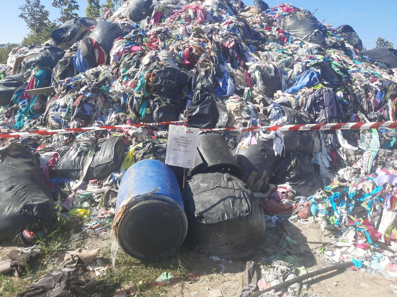 https://api-sites-prd.saegroup.abinsula.com/api/social/image/contentid/policy:1.100705364:1747135581/discarica.jpg