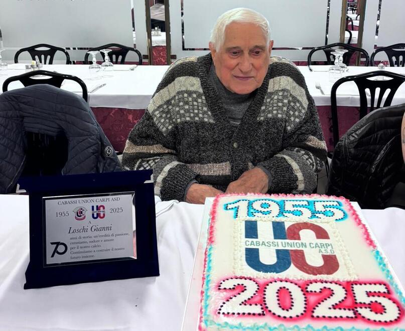 Un uomo di calcio se ne va, lasciando un vuoto incolmabile