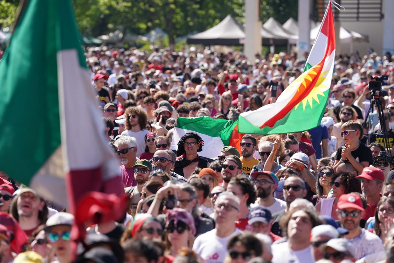 25 aprile a Casa Cervi: in tantissimi alla festa - Gazzetta di Reggio