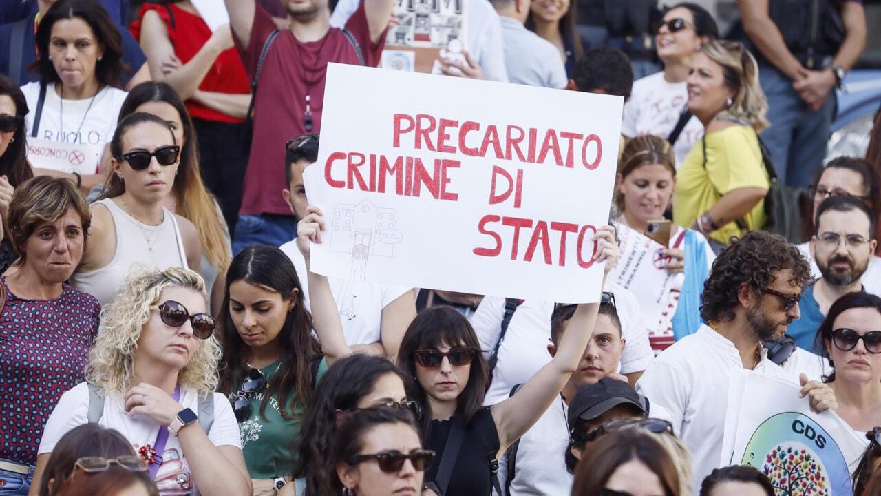 https://api-sites-prd.saegroup.abinsula.com/api/social/image/contentid/policy:1.100926770:1791364962/precari.jpg