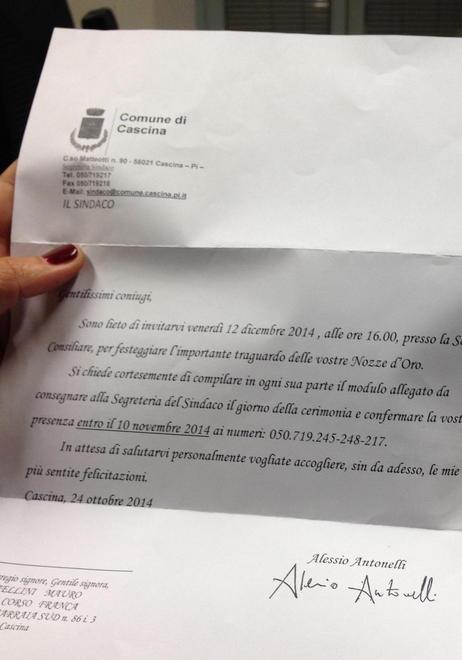 Nozze d'oro in Comune l'invito arriva anche alla moglie morta ...