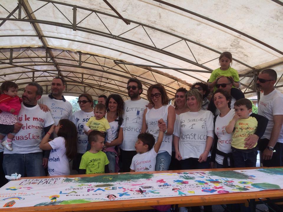 Il blitz delle mamme di Guasticce: 