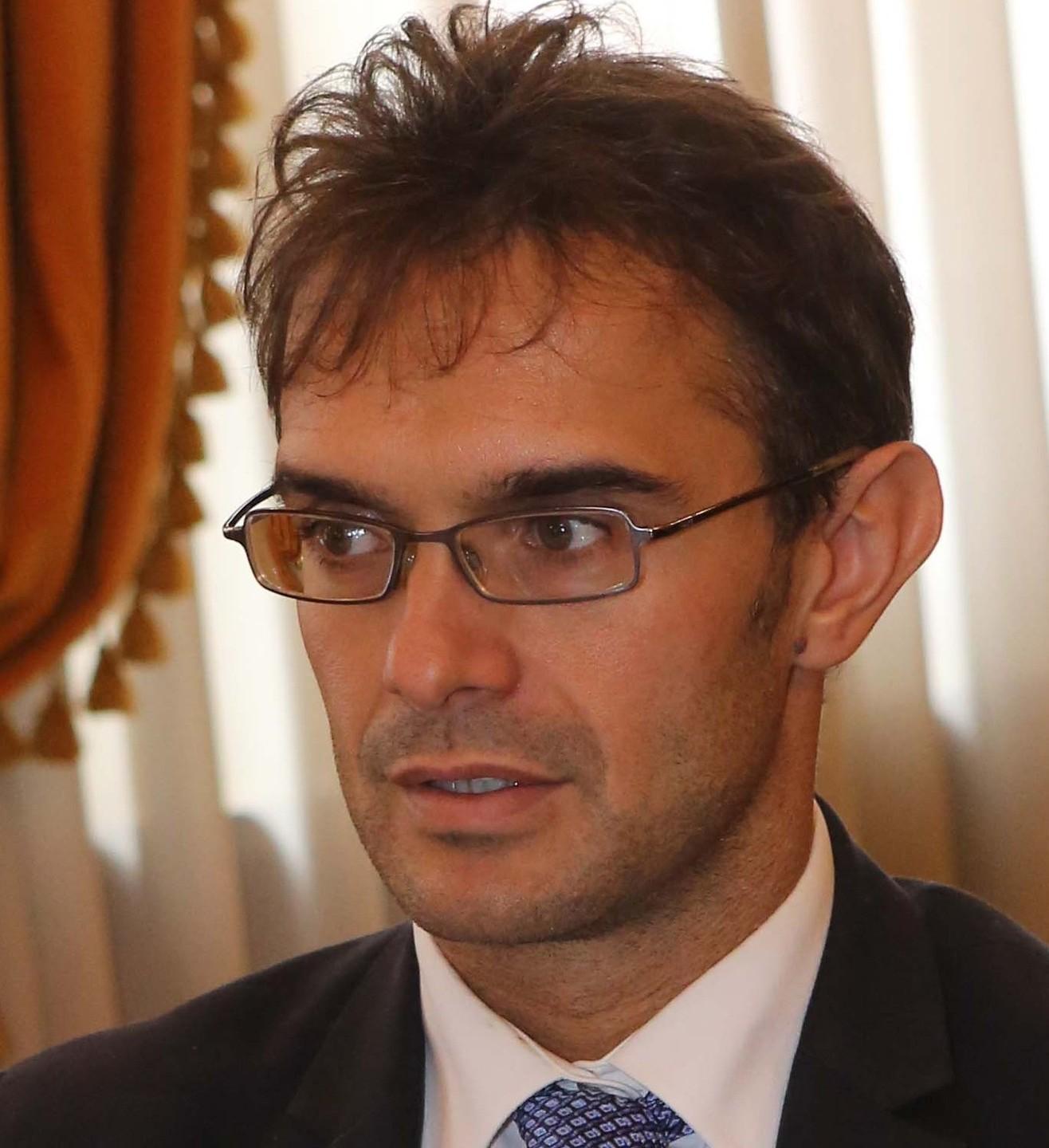 La Comunit Fa Quadrato Intorno Al Sindaco Querelato Gazzetta Di Reggio