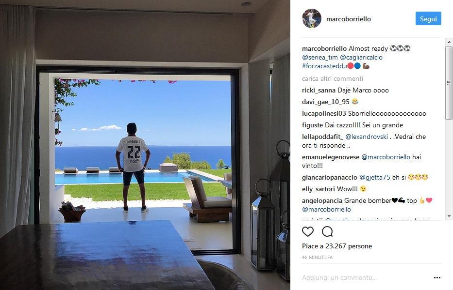 Marco Borriello pubblica la maglia del Cagliari su Instagram con l