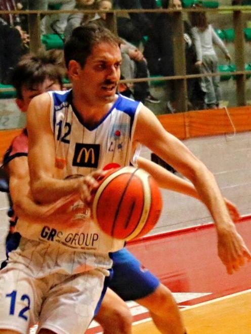 Illusione Pielle A Lucca Prima Domina Poi Si Arrende Il Tirreno