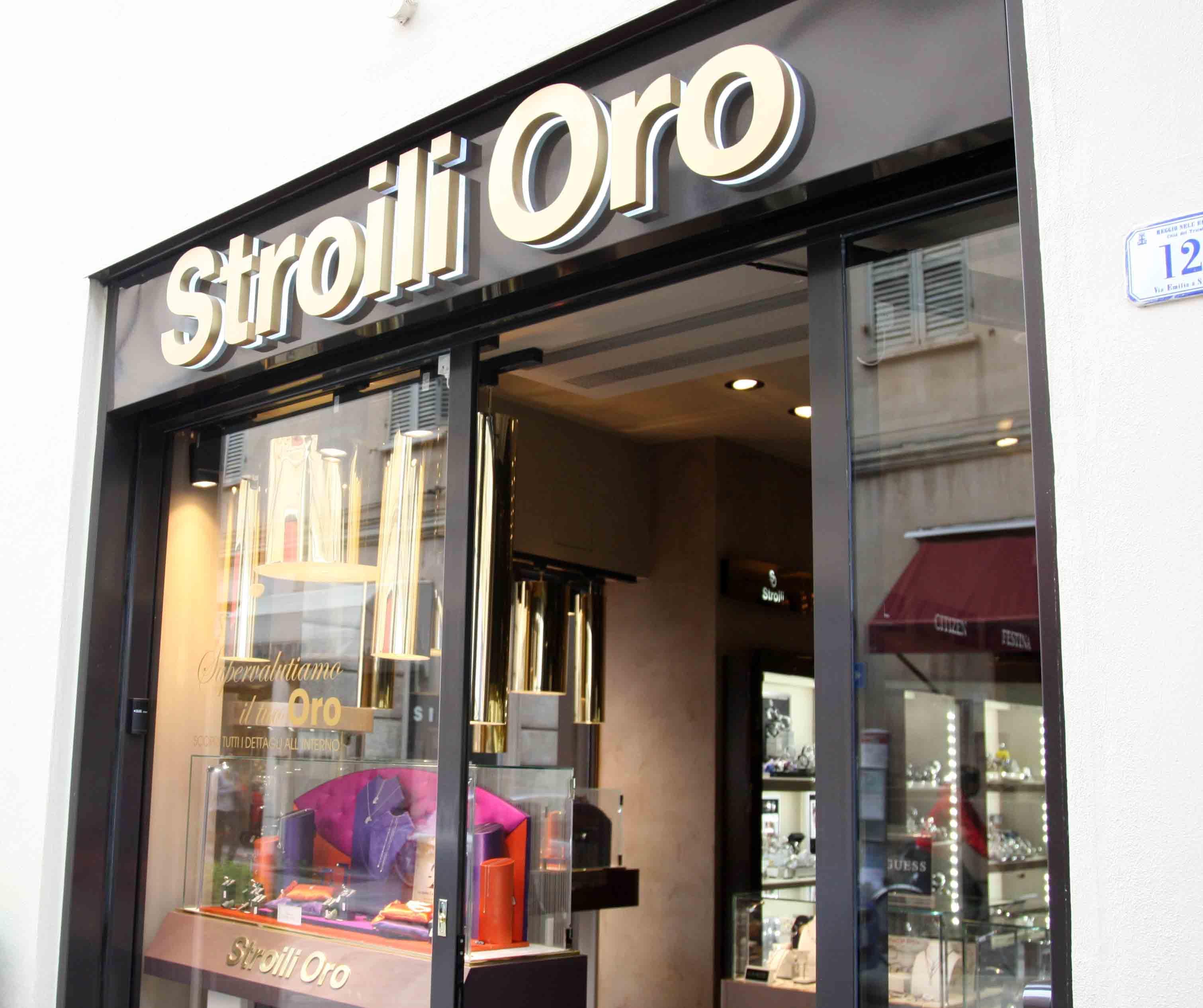 Commessa Della Gioielleria Stroili Oro Picchiata E Rapinata In Pieno 