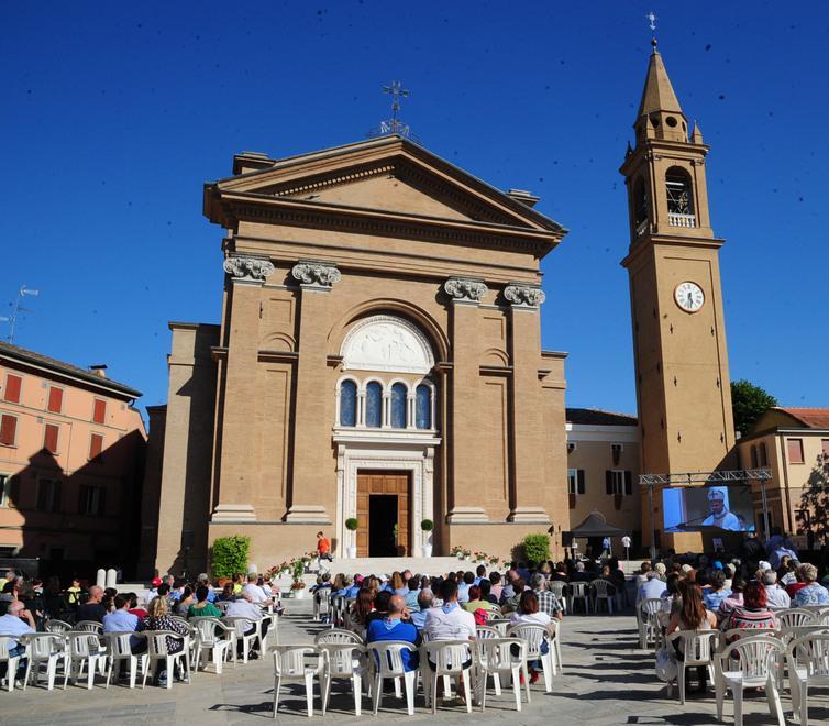 Le campane suonano a festa, riaperta la chiesa di Cavezzo Gazzetta di
