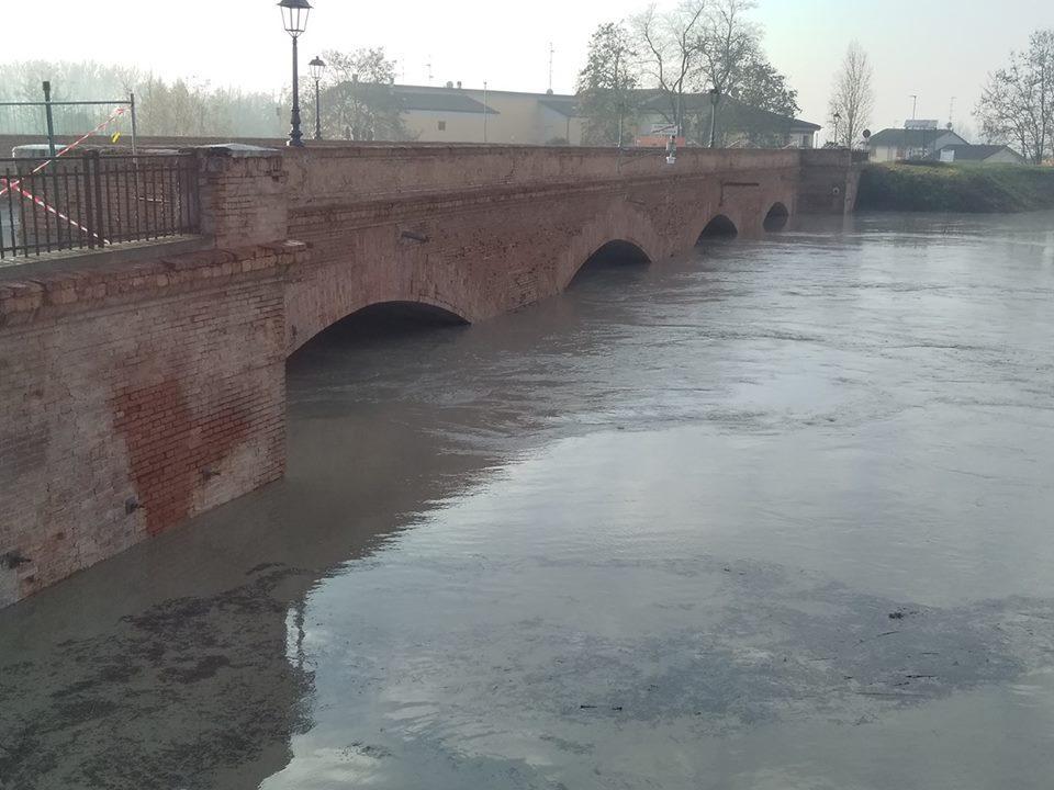 Fiumi, allerta arancione Riaperti Ponte Alto e ponte Navicello a Modena