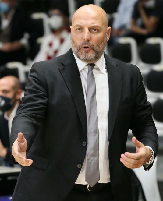 Divorzio Fra Virtus E Djordjevic Scariolo Nel Mirino Di Bologna 