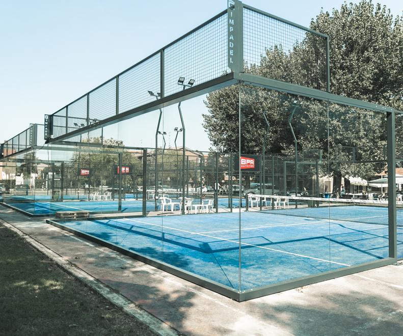 Nuovi campi da padel «Investito parecchio, ma ci hanno stoppato» Gazzetta di Modena