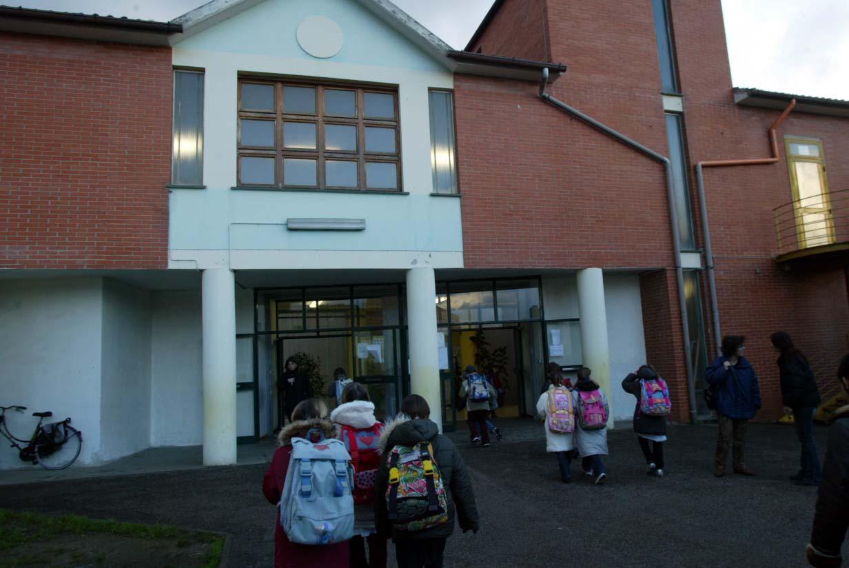 Rubano sette computer portatili alla scuola Lambruschini Il Tirreno