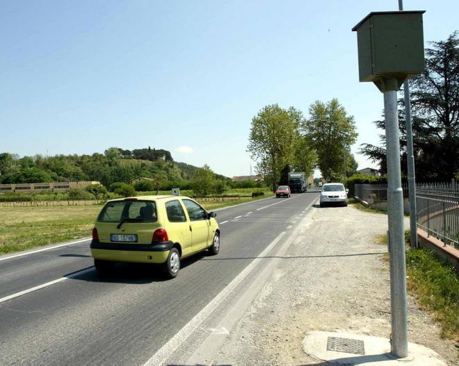 Autovelox di Cerreto, un chilometro orario in più costa 60 euro Il Tirreno
