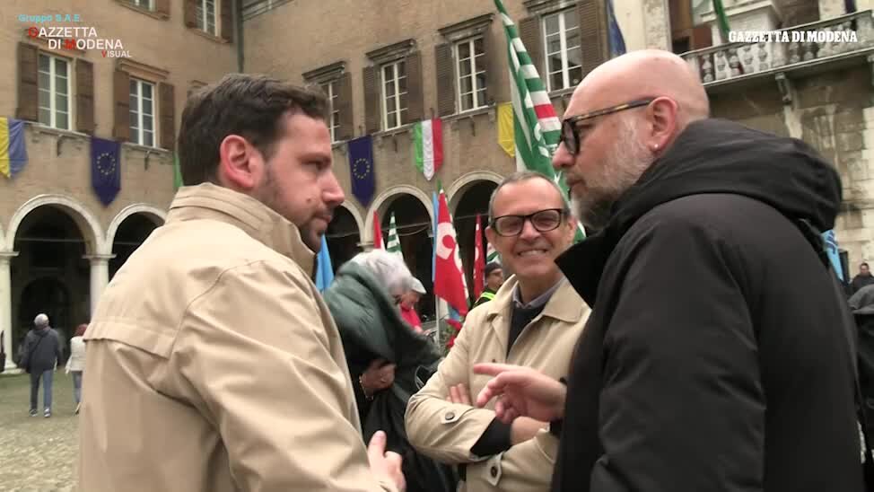Primo Maggio, i candidati Mezzetti e Negrini in piazza