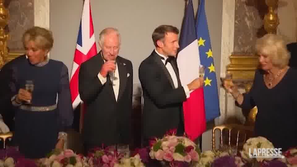 Francia-Regno Unito, Carlo III e Camilla a cena Versailles