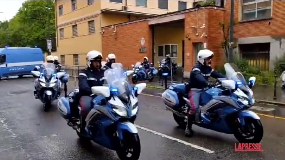 Giro d'Italia, 60 centauri polizia di Stato pronti a scortare 'Corsa Rosa'