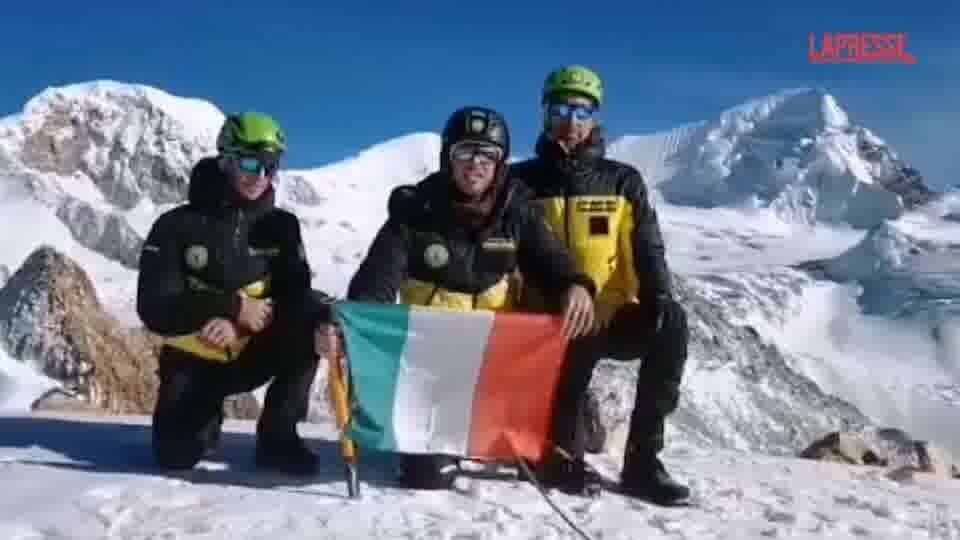 Missione italiana sulle Ande Boliviane, a quasi 6 mila metri svetta la bandiera tricolore