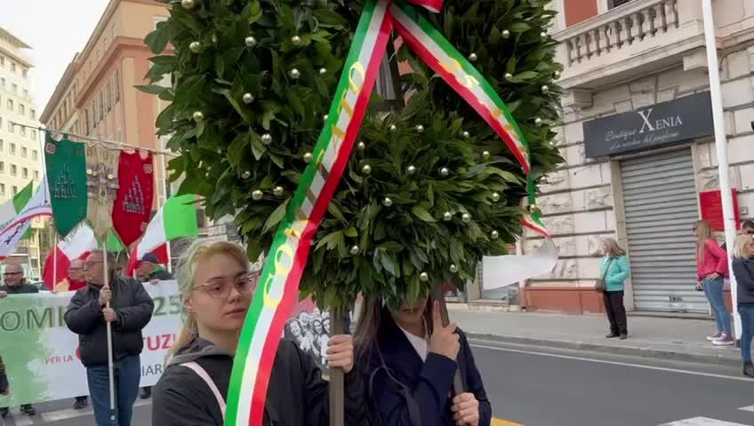 25 Aprile, a Cagliari un corteo di 20mila persone sfila per le vie della città
